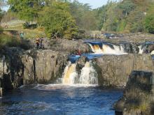 Canoeists at Low Force © NPAP/Elizabeth Pickett Canoeists at Low Force © NPAP/Elizabeth Pickett